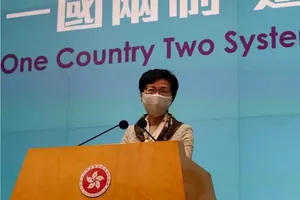 Trưởng Đặc khu hành chính Hong Kong Lâm Trịnh Nguyệt Nga phát biểu trong buổi họp báo ngày 2-6. Ảnh: REUTERS