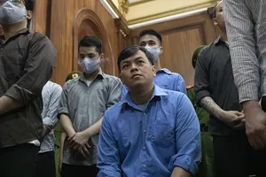 Toàn cảnh phiên tòa xử Phúc XO và 12 đồng phạm