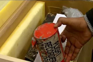 Việc gửi hộp đen chiếc máy bay Ukraine đi giải mã đã bị gián đoạn bởi đại dịch COVID-19. Ảnh: AFP