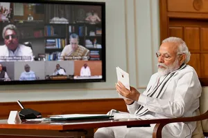 Thủ tướng Ấn Độ Narendra Modi trong cuộc họp trực tuyến với lãnh đạo các đảng chính trị trong nước ngày 19-6. Ảnh: PTI