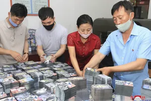 Triều Tiên chuẩn bị hàng ngàn quả bóng bay và hàng triệu truyền đơn để trả đũa Hàn Quốc. 