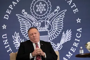  Ngoại trưởng Mỹ Mike Pompeo dự sự kiện tại Thư viện Richard Nixon, bang California ngày 23-7. Ảnh: CNN