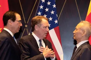 Các quan chức Mỹ và Trung Quốc dự kiến tổ chức hội đàm về tiến trình thỏa thuận giai đoạn một vào tháng 8. Ảnh: REUTERS