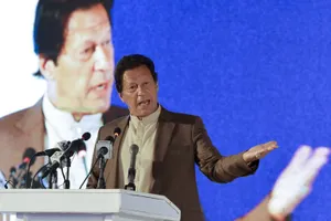 Sau Nepal, đến Pakistan vẽ lại bản đồ tranh chấp với Ấn Độ