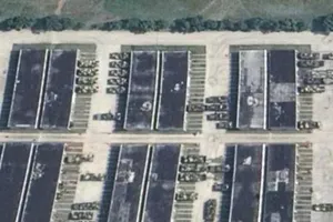 Hình ảnh vệ tinh cho thấy Trung Quốc đã điều động nhiều bệ phóng tên lửa có thể tấn công mọi mục tiêu ở Đài Loan. Ảnh: NEW ZEALAND HERALD