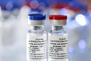 Cận cảnh loại vaccine ngừa COVID-19 do Nga phát triển. Ảnh: AFP