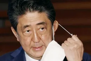 Thủ tướng Nhật Bản Shinzo Abe. Ảnh: SADAYUKI GOTO/AP