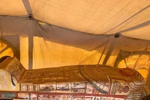 Phát hiện 14 quan tài cổ 2.500 năm ở Ai Cập