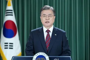 Tổng thống Hàn Quốc Moon Jae-in phát biểu trong đoạn ghi hình hôm 21-9. Ảnh: CHEONG WA DAE / YONHAP