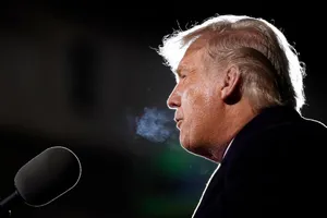 Tổng thống Mỹ Donald Trump phát biểu tại một sự kiện tranh cử hôm 30-9.