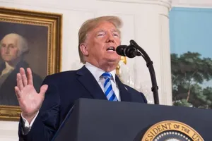 Ông Trump dự định ‘nhấn chìm’ Iran bằng lệnh trừng phạt