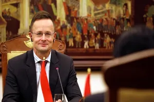 Campuchia: Thêm 3 ca COVID-19 liên quan Ngoại trưởng Hungary