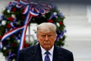 Tổng thống Mỹ Donald Trump tham dự lễ kỷ niệm Ngày Cựu chiến binh tại Nghĩa trang Quốc gia ở Arlington, Virginia, ngày 11-11.