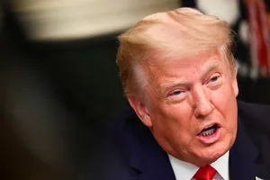 Tổng thống Donald Trump trong một phiên làm việc ở Nhà Trắng hồi tháng 4. Ảnh: AP