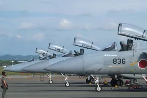 Máy bay chiến đấu F-15J Eagle tại căn cứ không quân Chitose ở Hokkaido, Nhật. Ảnh: AFP