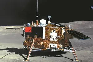 Tàu thám hiểm Thường Nga 5 đáp xuống Mặt trăng thành công vào ngày 1-12. 