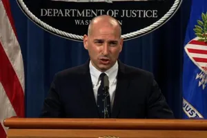 Trợ lý giám đốc phụ trách văn phòng hiện trường của FBI tại Washington, D.C. - ông Steven D'Antuono.