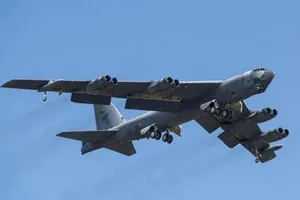 Máy bay ném bom chiến lược Boeing B-52 Stratofortress của Mỹ. Ảnh: US AIR FORCE
