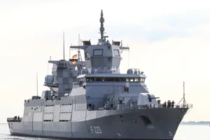 Đức cân nhắc điều chiến hạm tới Nhật, Biển Đông