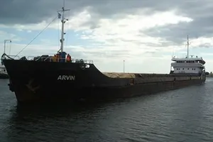 Tàu chở hàng ARVIN của Ukraine neo ở tỉnh Bartin, Thổ Nhĩ Kỳ trước khi thảm kịch ngày 17-1 xảy ra. Ảnh: SPUTNIK