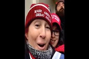 Hai người phụ nữ dọa giết Chủ tịch Hạ viện Mỹ Nancy Pelosi - Dawn Bancroft và Diana Santos-Smith. Ảnh: US JUSTICE DEPARTMENT