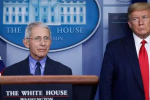 Tiến sĩ Fauci được tôn vinh vì ‘nói sự thật trước cường quyền’