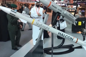 Hệ thống tên lửa phòng không đầu tiên của UAE tên SkyKnight. Ảnh: ARMY RECOGNITION