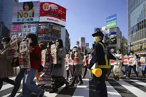 Người Myanmar tại Nhật biểu tình phản đối chính biến ở quê hương. Ảnh: AP