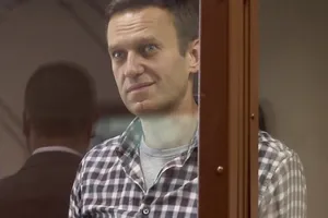 Ông Alexei Navalny tại phiên tòa hôm 20-2 ở thủ đô Moscow. Ảnh: REUTERS