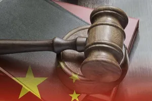 Trung Quốc nỗ lực xây dựng hệ thống pháp luật tích hợp AI. Ảnh: SHUTTERSTOCK