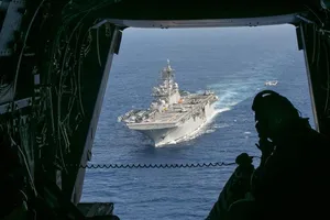Tàu tấn công đổ bộ USS America tại Biển Đông hồi tháng 9-2020. Ảnh: INDOPACOM