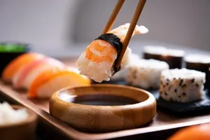Người dân tại nhiều thành phố ở Đài Loan đổi tên để được ăn sushi miễn phí trong 2 ngày. Ảnh: GETTY IMAGES