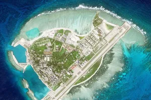 Ảnh đảo Phú Lâm thuộc quần đảo Hoàng Sa của Việt Nam chụp từ vệ tinh vào ngày 14-12-2020. Ảnh: PLANET LABS INC / ZACHARY HAVER