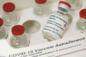 Vaccine ngừa COVID-19 của hãng dược AstraZeneca. Ảnh: GETTY