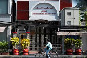 Trụ sở đảng Liên đoàn Quốc gia vì Dân chủ (NLD) tại TP Yangon (ảnh chụp ngày 1-2). Ảnh: REUTERS