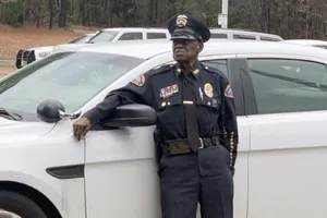 Ông LC "Buckshot" Smith đã là sĩ quan cảnh sát của bang Arkansas (Mỹ) hơn 56 năm.