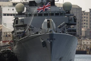 Anh sẽ điều hai tàu chiến đến Biển Đen. Ảnh: REUTERS 