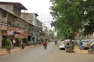 Một góc phố Viêng Chăn. Ảnh: TEMPORARILYLOST.COM