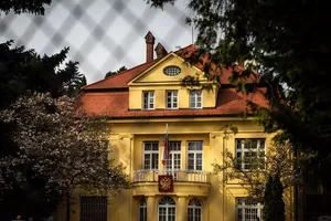 Đại sứ quán Nga tại Bratislava (Slovakia). Ảnh: AFP