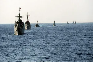 Nhóm tàu của Hải quân Lực lượng Vệ binh Cách mạng Hồi giáo Iran (IRGCN) tại eo biển Hormuz. Ảnh: SPUTNIK