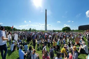 Người biểu tình phản đối Israel tập trung gần Đài tưởng niệm Washington ở thủ đô Washington D.C vào ngày 15-5. 