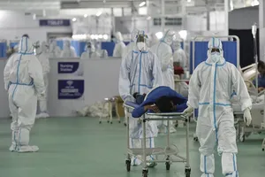 Một bệnh viện điều trị bệnh nhân COVID-19 mới được xây dựng tại thủ đô New Delhi (Ấn Độ). Ảnh: PRESS TRUST OF INDIA