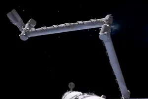 'Cánh tay robot trạm vũ trụ' của Trung Quốc khiến Mỹ lo ngại. Ảnh: SCMP