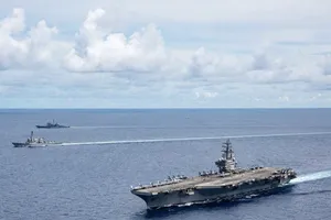 Bộ Quốc phòng Trung Quốc chỉ trích việc Mỹ tăng cường hoạt động tàu do thám chống lại Trung Quốc.