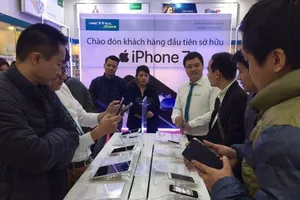 Viettel Store giao 4.000 iPhone trong ngày mở bán 
