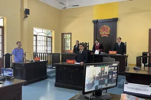 TAND quận 8 mở phiên tòa rút kinh nghiệm, truyền hình trực tuyến đến TAND hai cấp