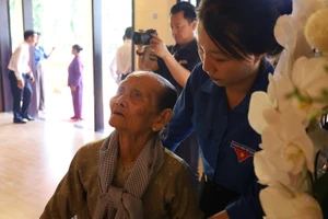 Lễ tri ân 32 liệt sĩ dân công hỏa tuyến Vĩnh Lộc - Mậu Thân 1968