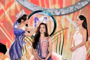 Thi sắc đẹp để làm gì? 