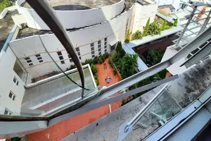 Bệnh nhân tai nạn giao thông nhảy lầu tự tử trong bệnh viện 