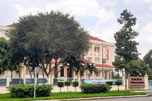 Lãnh đạo quận Bình Thủy thông tin việc bốn cán bộ quận bị bắt 